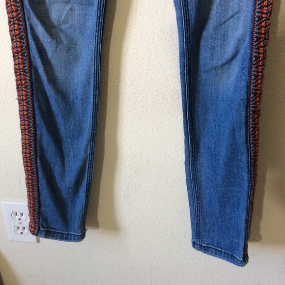 SOLD FILLMORE Free People Tribal Textured Ribbon - Picture 6 of 8